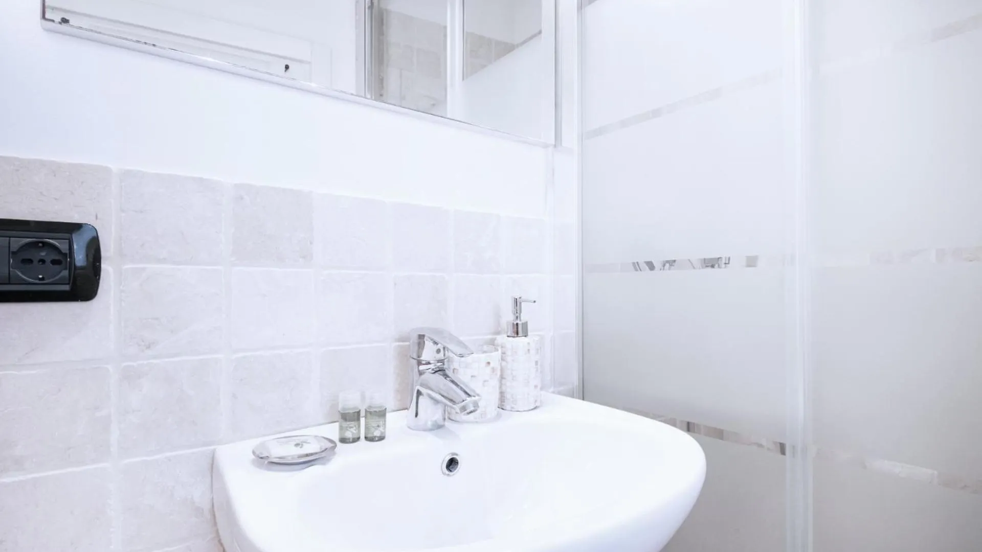 Easylife - Delizioso Monolocale In Brera/Duomo Apartment Milan 0*,